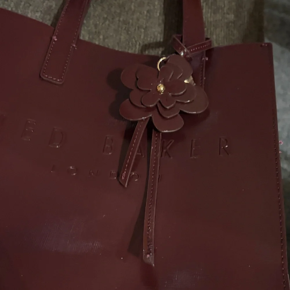 Ted Baker Deep Burgundy Tote Bag - Picture 7 of 8